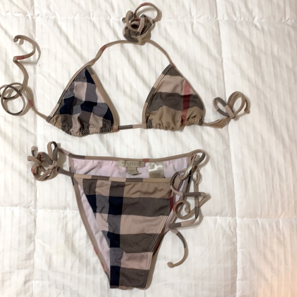 Burberry Bikini